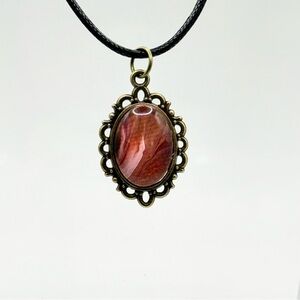 Vintage-Inspired Red Pendant Necklace